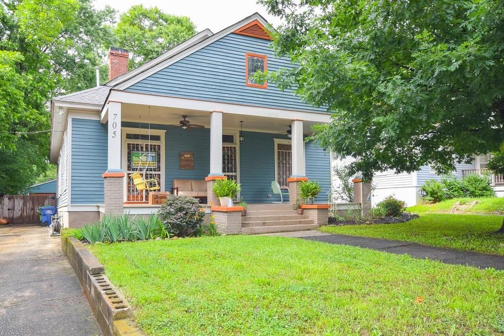 Beautiful bungalow in Historic Adair Park!