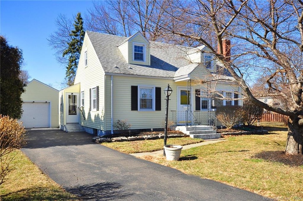 12 Cassilis Rd, West Hartford, CT 06107 - photo 1