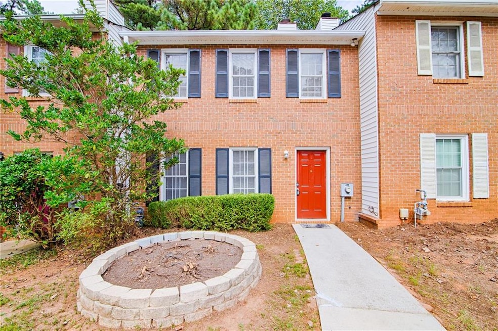 305 Timber Creek Ln SW, Marietta, GA 30060 - photo 1