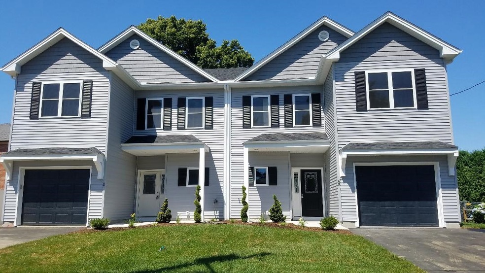 65 Batcheller Ave, Cranston, RI 02920 - photo 1