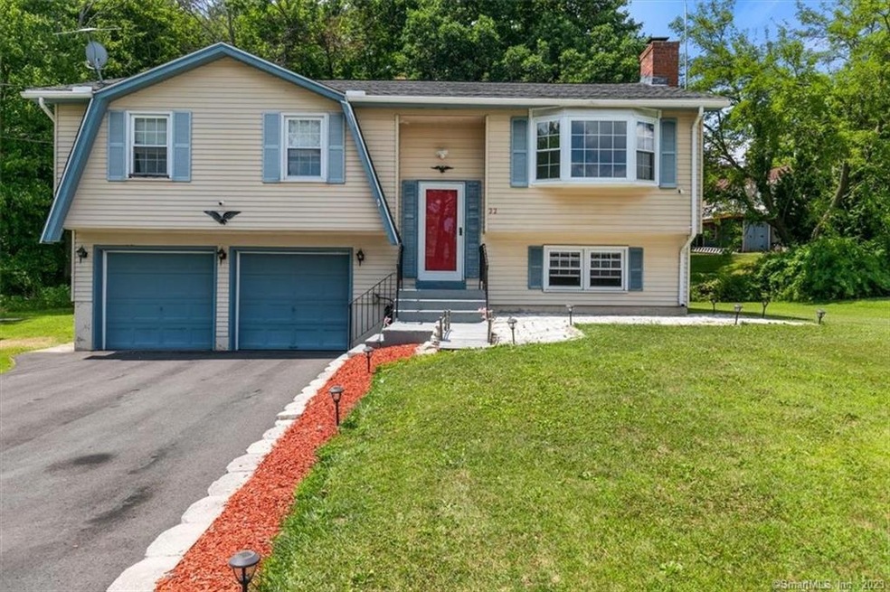 22 Scanlon Ct, Meriden, CT 06450 - photo 1