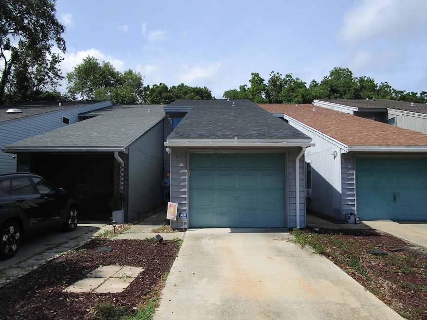 89 4th Ave unit A, Shalimar, FL 32579 - photo 1