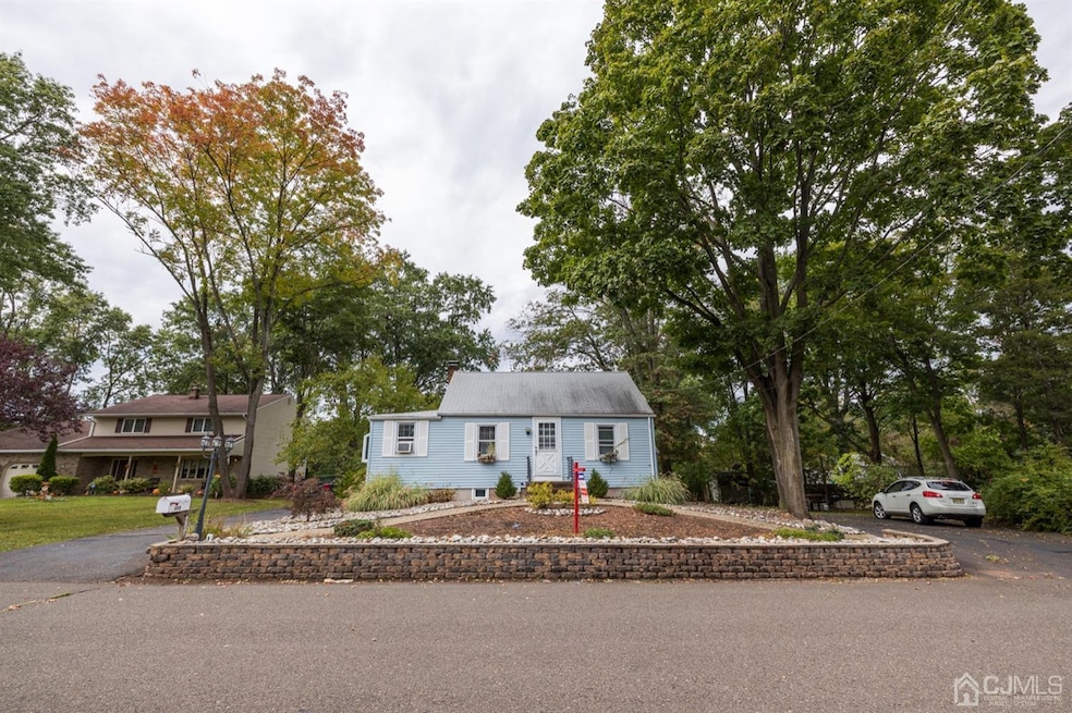 498 Blue Ridge Ave, Piscataway, NJ 08854 - photo 1