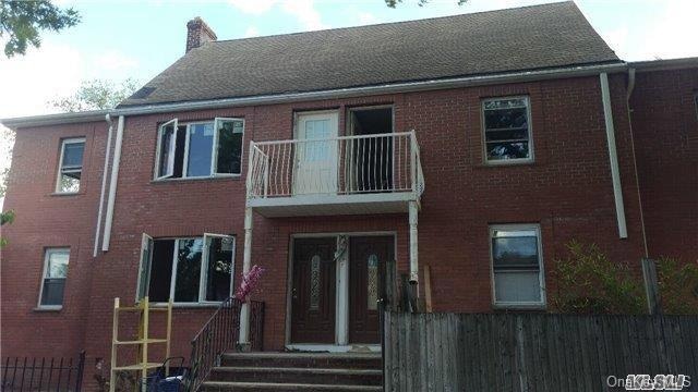 4654 Parsons Blvd, Flushing, NY 11355 - photo 1