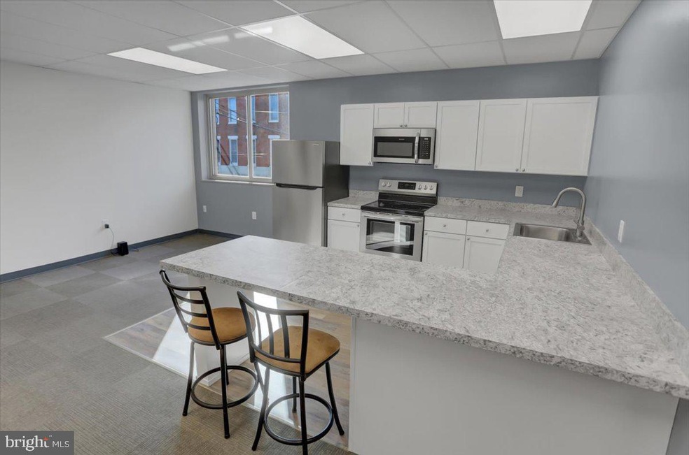 25 W Queen St unit G, Chambersburg, PA 17201 - photo 1