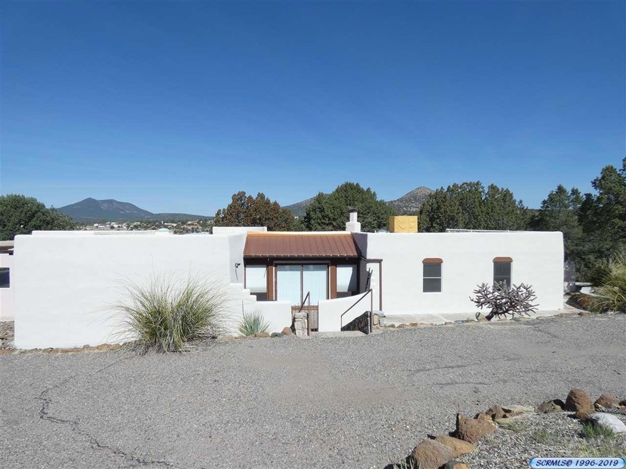 4574 N Grandview Rd unit 3, Silver City, NM 88061 - photo 1