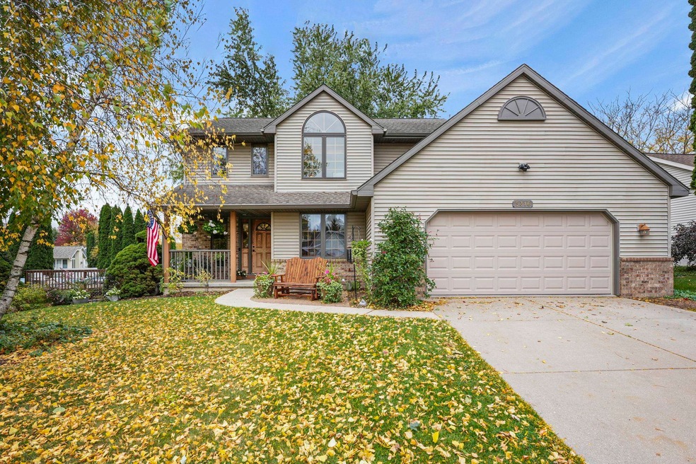 Under Contract $549,900