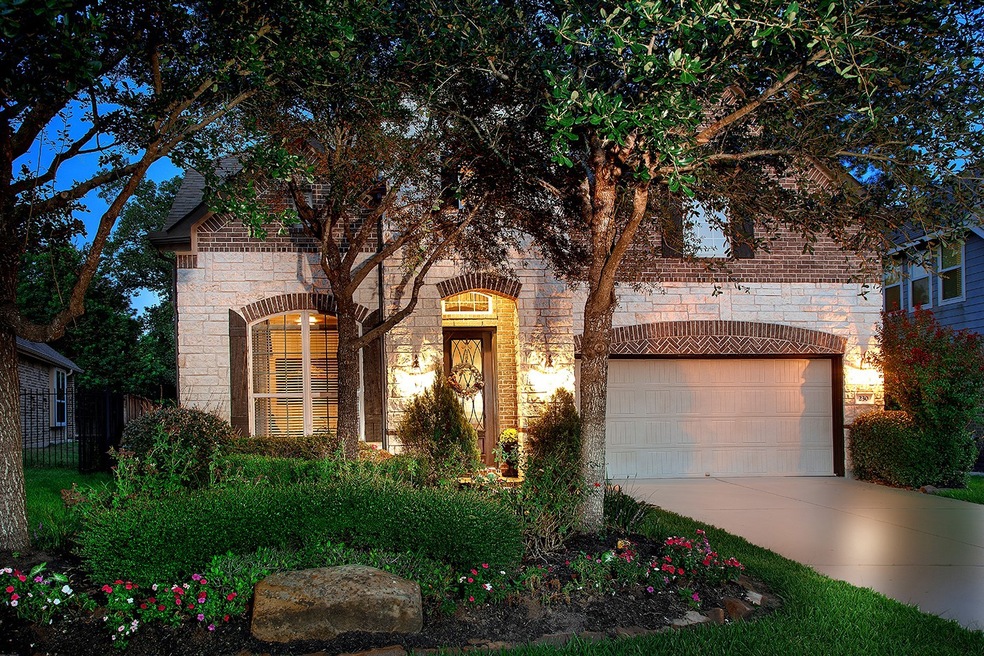 230 Hearthshire Cir, the Woodlands, TX 77354 - photo 1