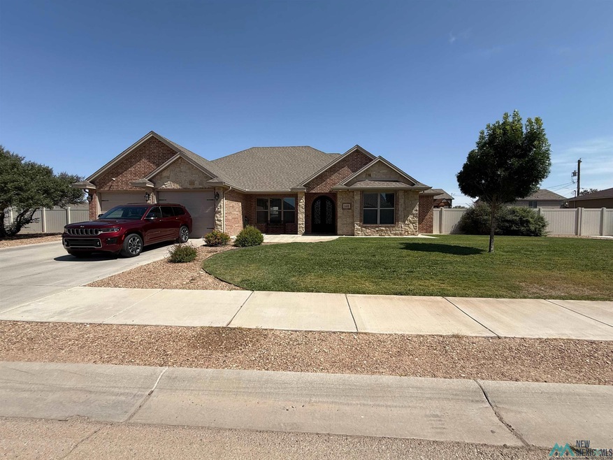 Pending $450,000 • Co-Listing Agent