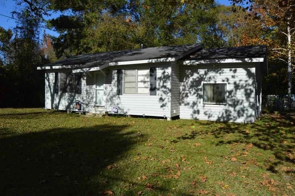 2119 Crepe Myrtle St, Pineville, LA 71360 - photo 1