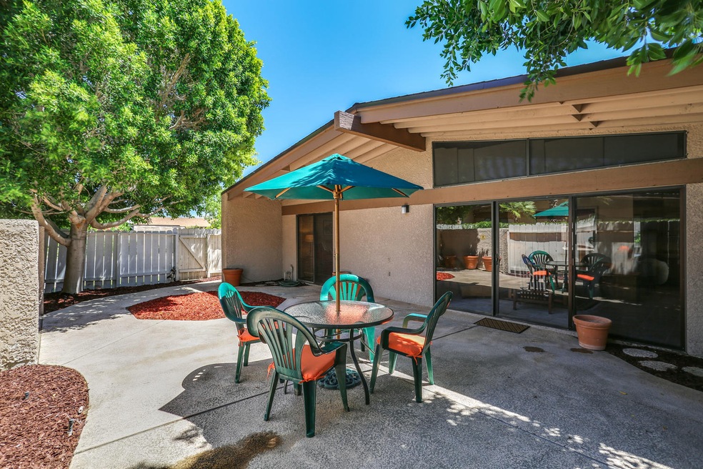 74209 Catalina Way Palm Desert-large-026