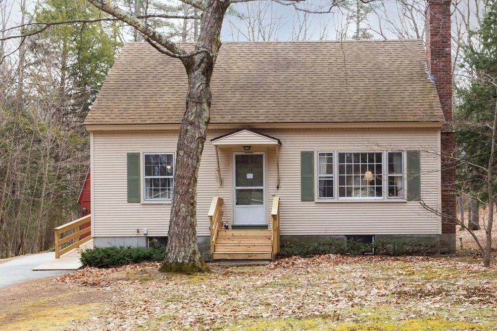 79 Meadowcrest Dr, Bedford, NH 03110 - photo 1