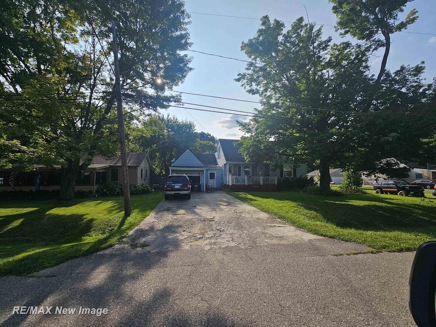 3493 Mills Acres St, Flint, MI 48506 - photo 1