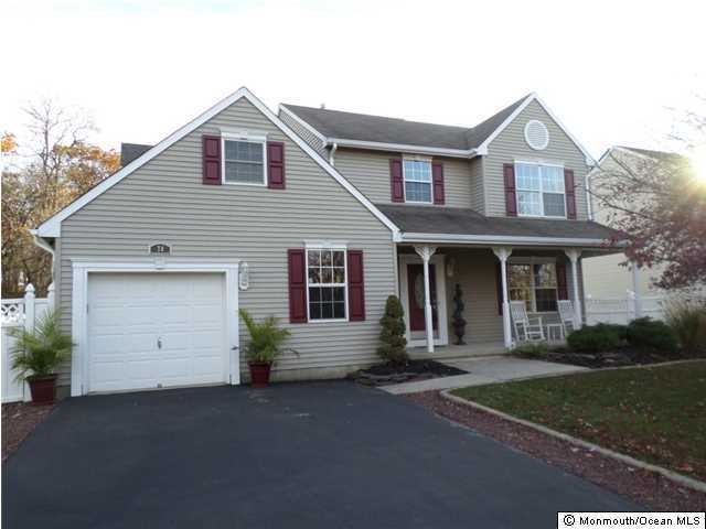 78 Parker Rd, Eatontown, NJ 07724 - photo 1