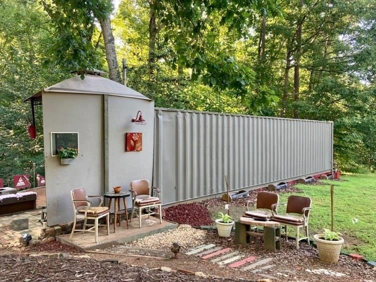 399 Thrasher Dr, Toccoa, GA 30577 - photo 1