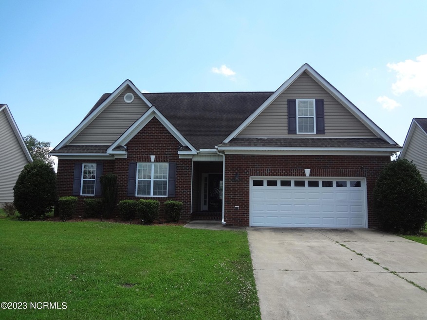 245 Crimson Dr, Winterville, NC 28590 - photo 1