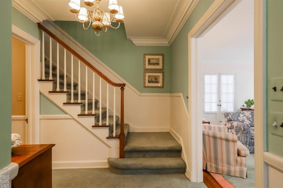 652 Pemberton Rd, Grosse Pointe Park, MI 48230 - photo 1