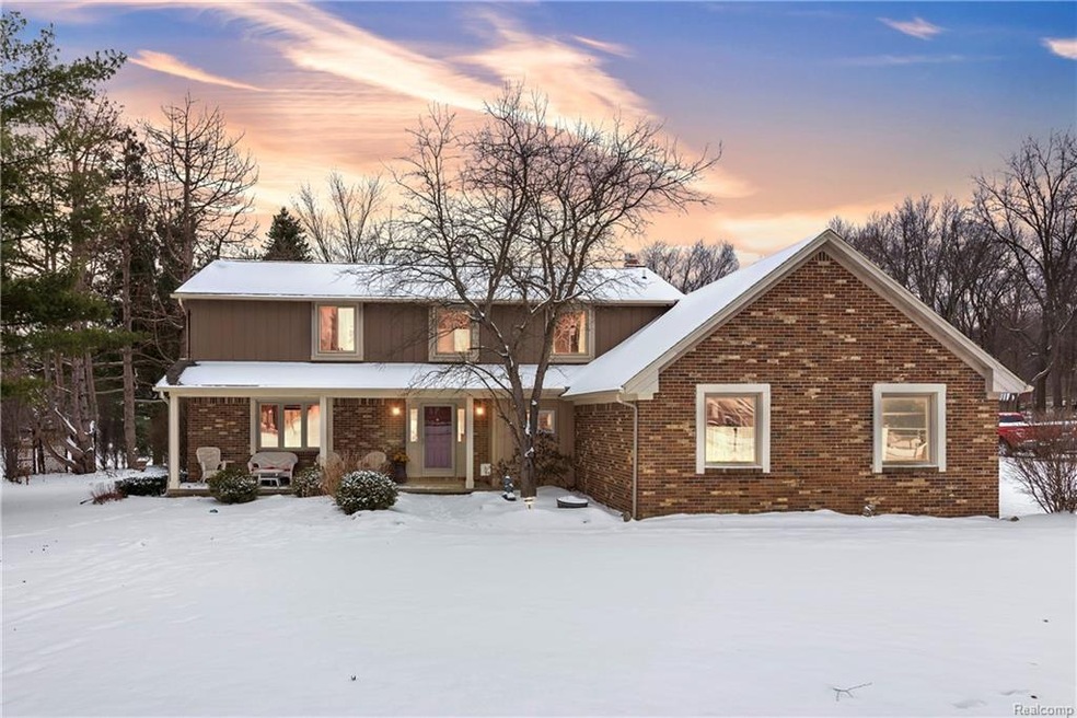 9234-Placid-Way-Howell-MI-48843-windowstill-1.jpg