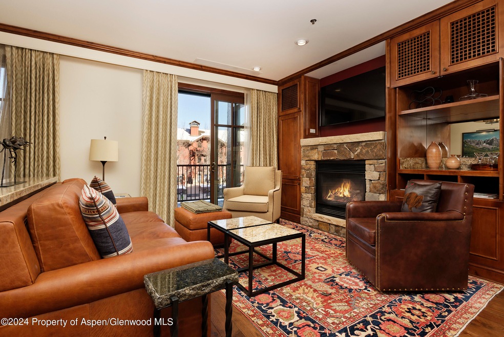 75 Prospector Rd unit 8205-6 Winter Intere, Aspen, CO 81611 - photo 1