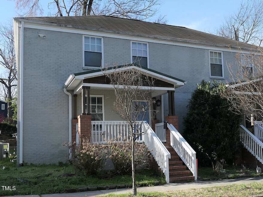 For Rent $2,400/month