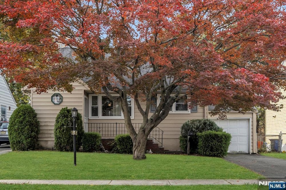 87 Dyer Ave, Clifton, NJ 07014 - photo 1