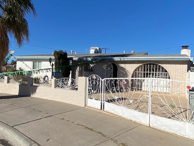 609 Red Bud Way, El Paso, TX 79915 - photo 1