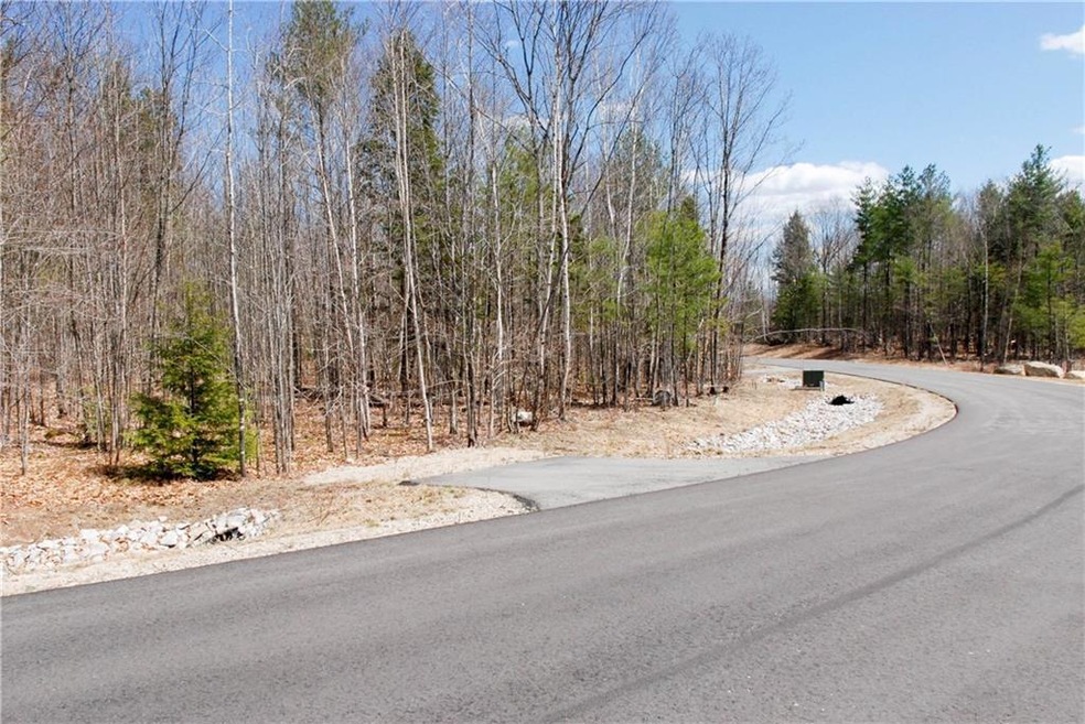 73 Madeline Way, Conway, NH 03818 - photo 1