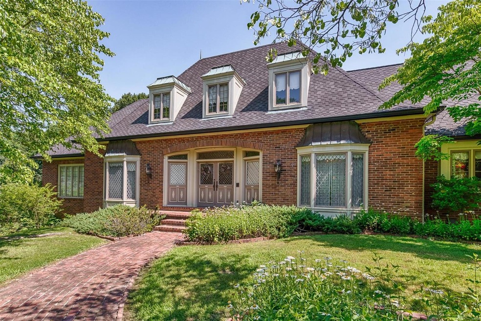 Welcome to 13587 Kings Glen Drive