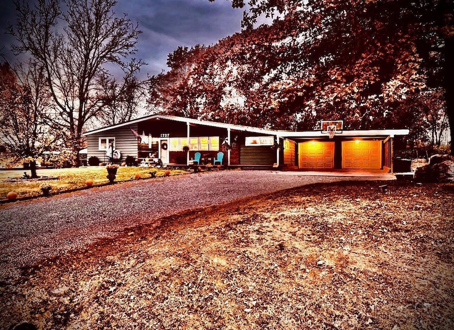 1727 N Jefferson St, Mexico, MO 65265 - photo 1