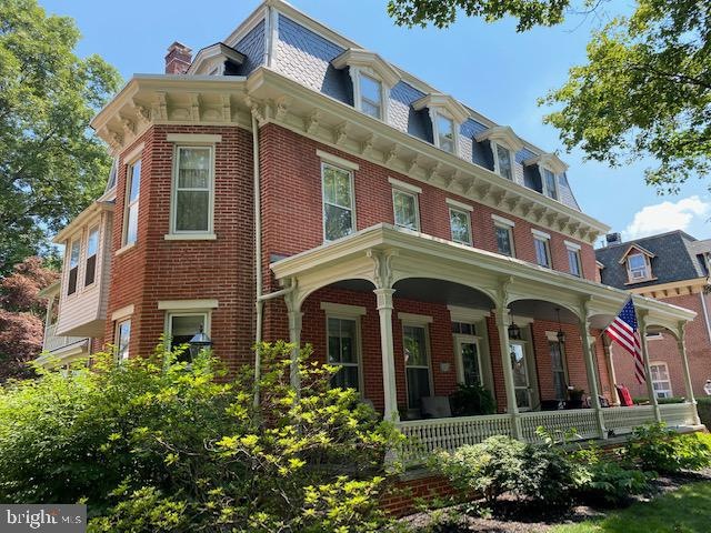 217 S Broad St, Kennett Square, PA 19348 - photo 1