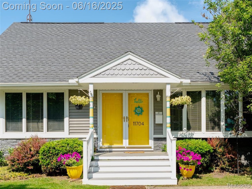 CHEERFUL AND WELCOMING!