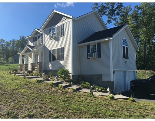 71 Parker Hill Dr, Fitchburg, MA 01420 - photo 1