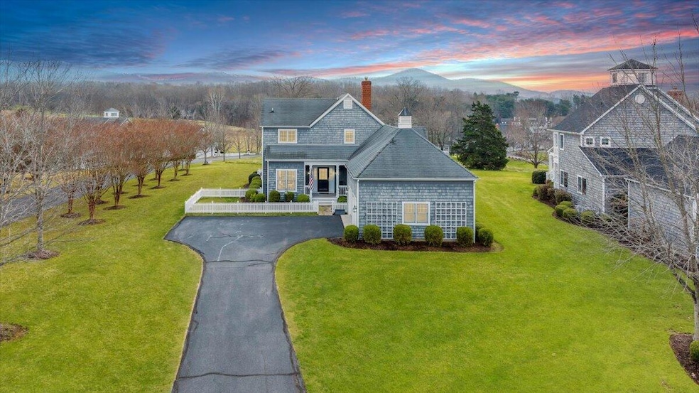 Sold $725,000
