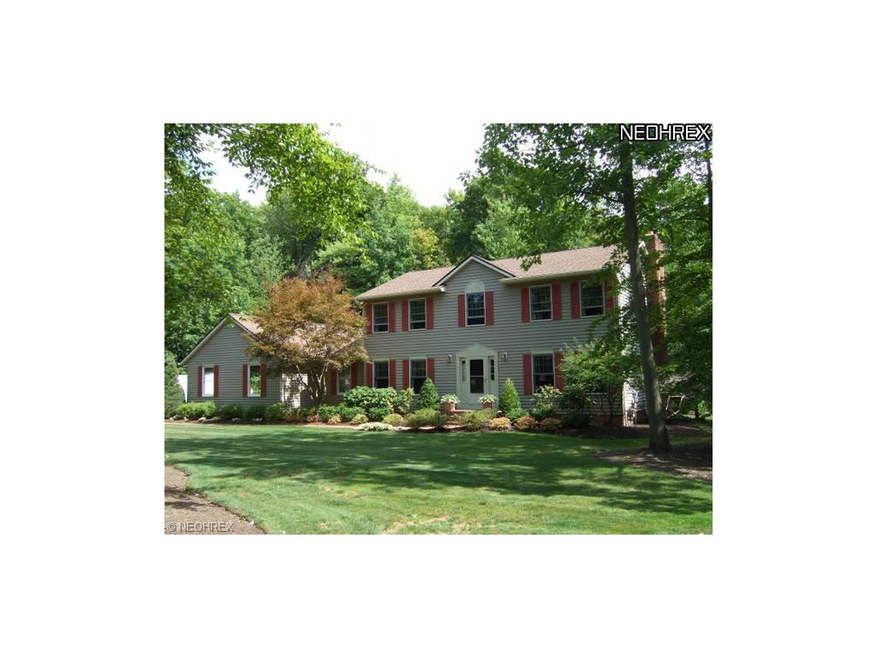 Welcome to 650 Thornhill Lane in Aurora.  This hom