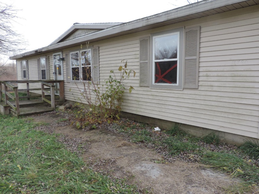 263-395817 FRONT ENTRY