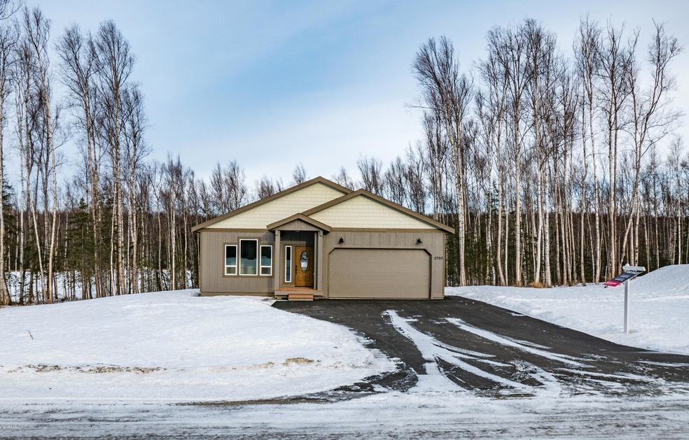 2793HOUSEOUTSIDE (1 of 1)