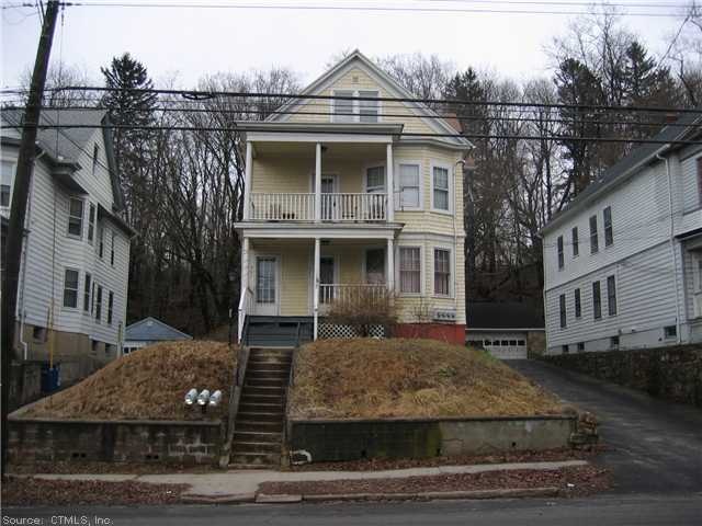 995 Townsend Ave, New Haven, CT 06512 - photo 1