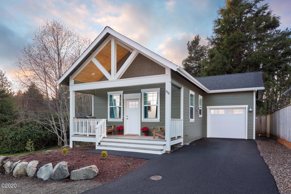 329 SE Neptune Ave, Lincoln City, OR 97367 - photo 1