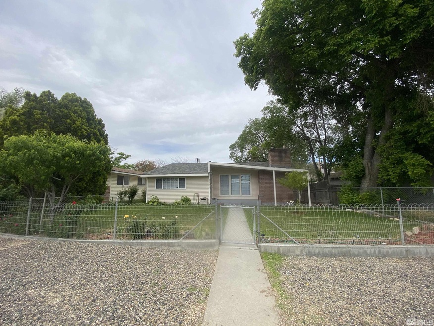 60 W South St, Winnemucca, NV 89445 - photo 1