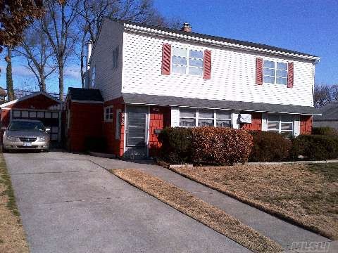 1242 Bretton Rd, Valley Stream, NY 11580 - photo 1