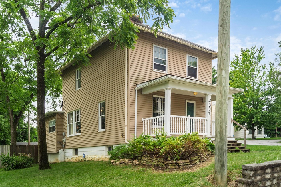 T 2337 Agler Rd00072