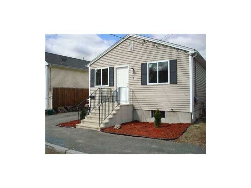 9 Halton St, Providence, RI 02907 - photo 1