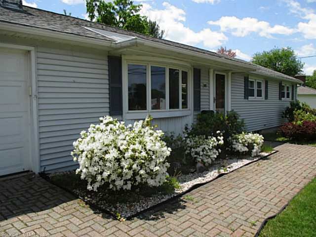 88 Fox Hill Rd, Wethersfield, CT 06109 - photo 1
