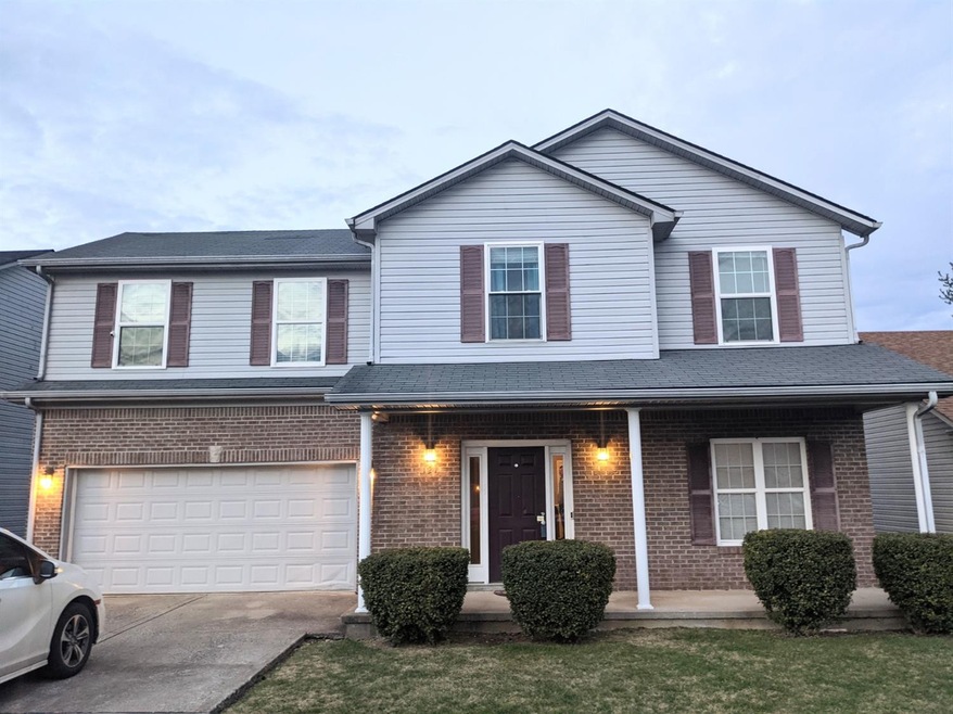 121 Palmer Dr, Frankfort, KY 40601 - photo 1