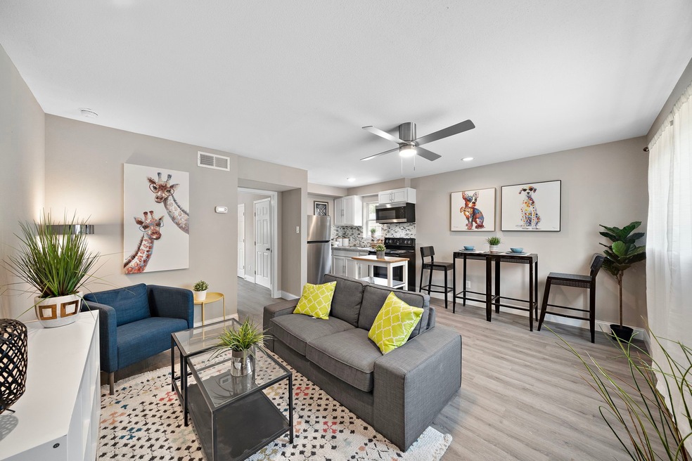 6210 Del Rio St unit 5, Houston, TX 77021 - photo 1