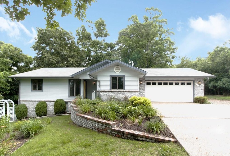 4 Brendon Cir, Bella Vista, AR 72714 - photo 1