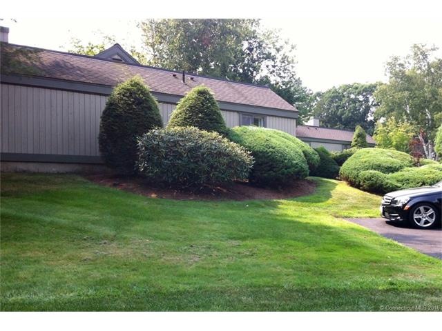 2 Heritage Cir unit A, Southbury, CT 06488 - photo 1
