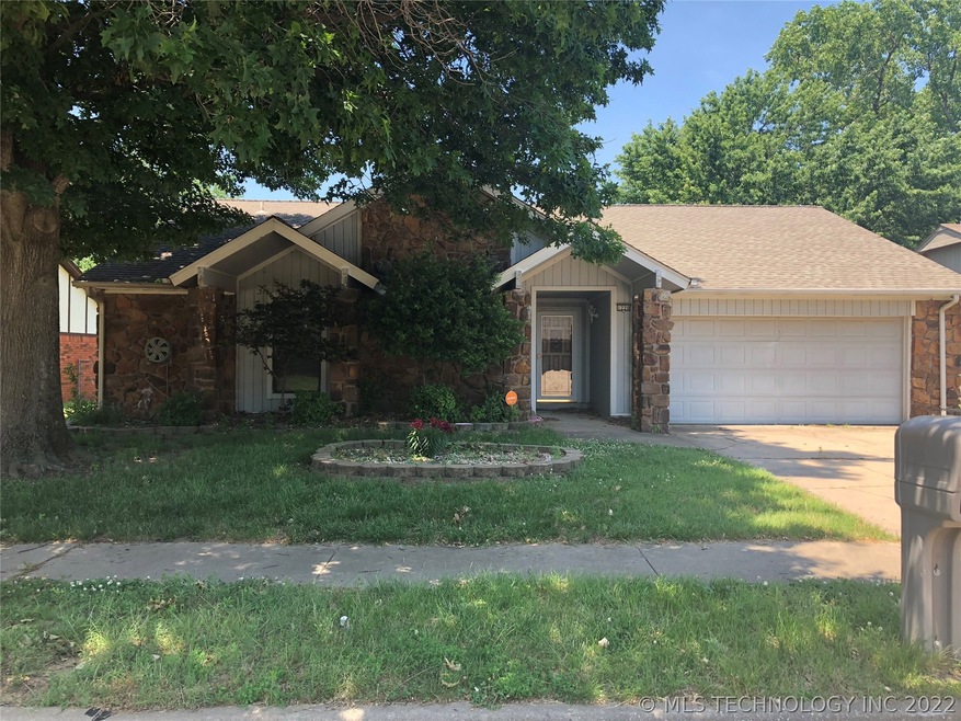 1220 S 30th St, Broken Arrow, OK 74014 - photo 1
