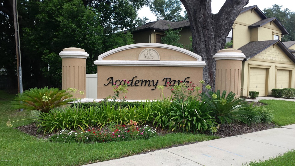 10629 Academy Park Dr, Jacksonville, FL 32218 - photo 1