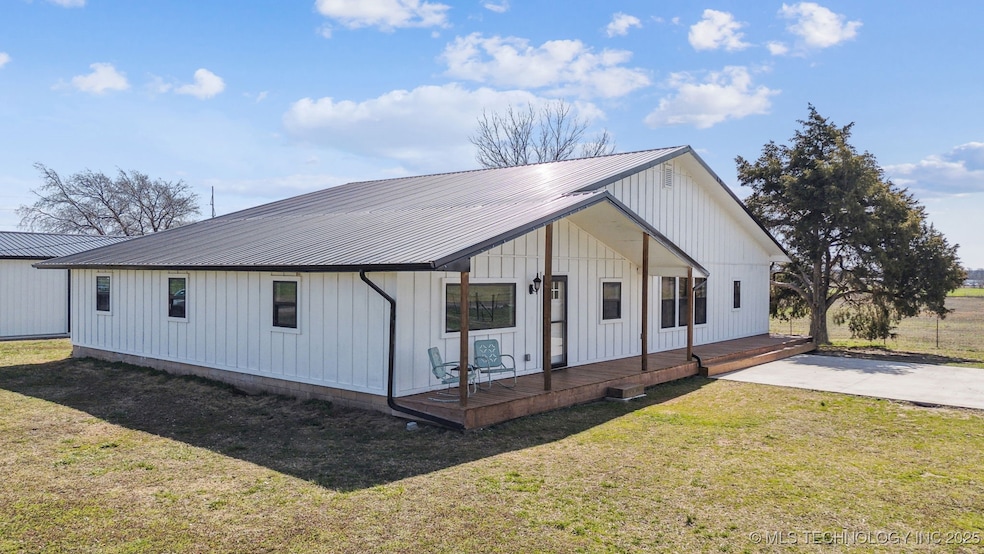 7482 N 439 Rd, Adair, OK 74330 - photo 1